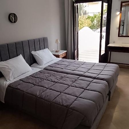 Odysseas Hotel Samos Eksteriør billede