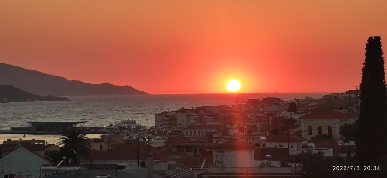 Odysseas Hotel Samos Eksteriør billede